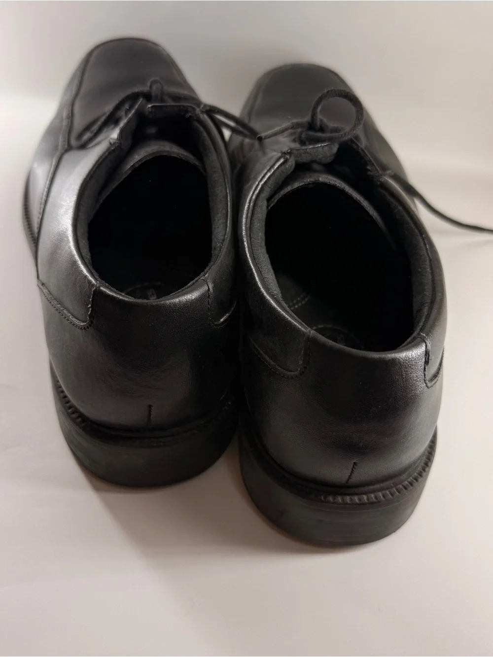 Size 8 Men - Bostonian Lites Men’s Black Leather Dress Shoes